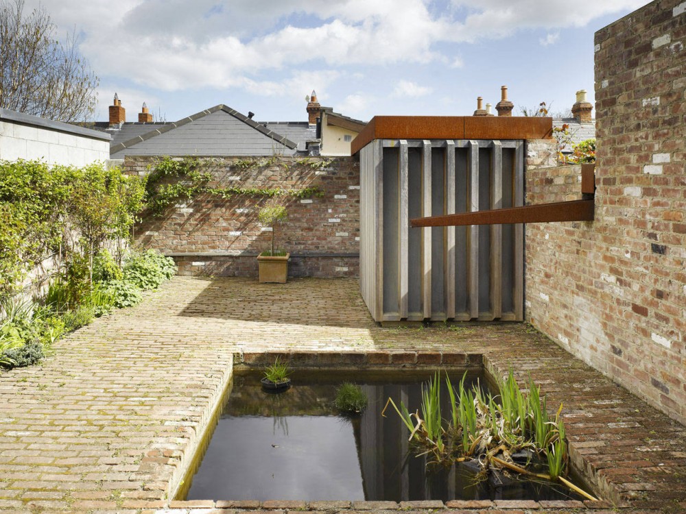 Extension in the liberties by Donaghy Dimond Architects 1